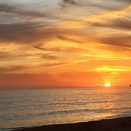 Daire - T1 Proche Et Commodites *